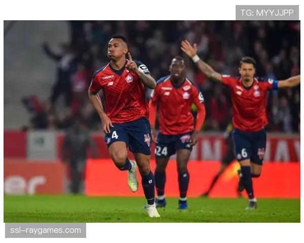 里尔vs布雷斯特回放：拉斯卡里破门，佩林扳平